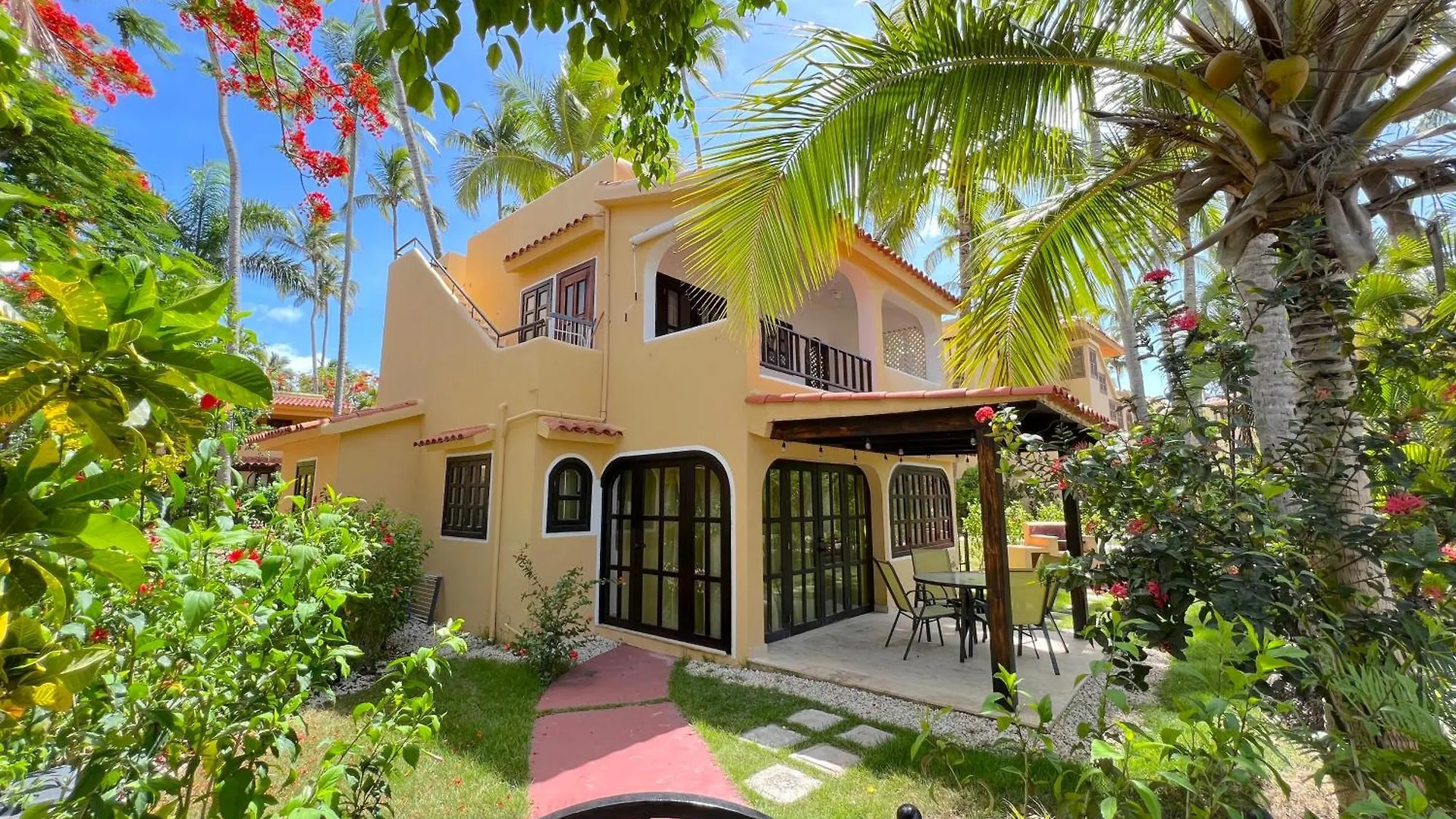 Los Corales Villas And Suites - Beach Club, Spa, Restaurants Punta Cana 5*,  Dominican Republic