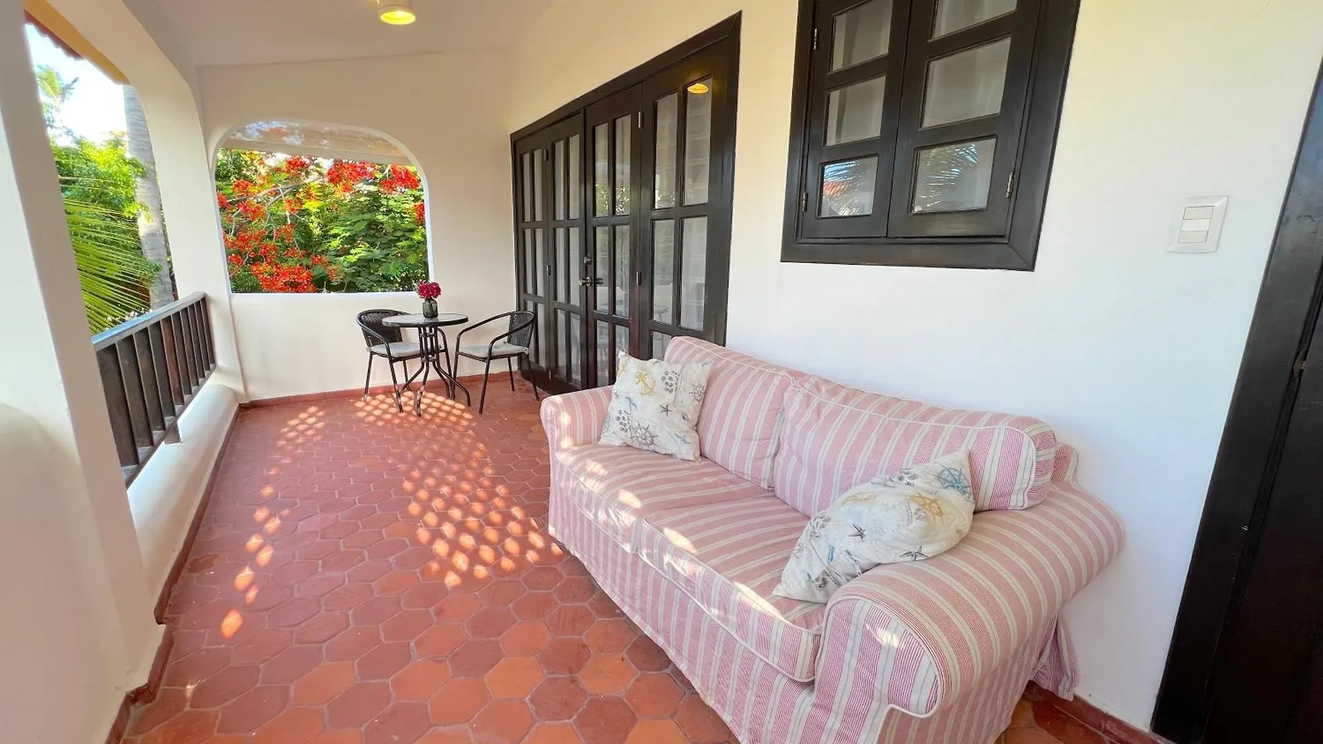 Hotel Los Corales Villas And Suites - Beach Club, Spa, Restaurants Punta Cana