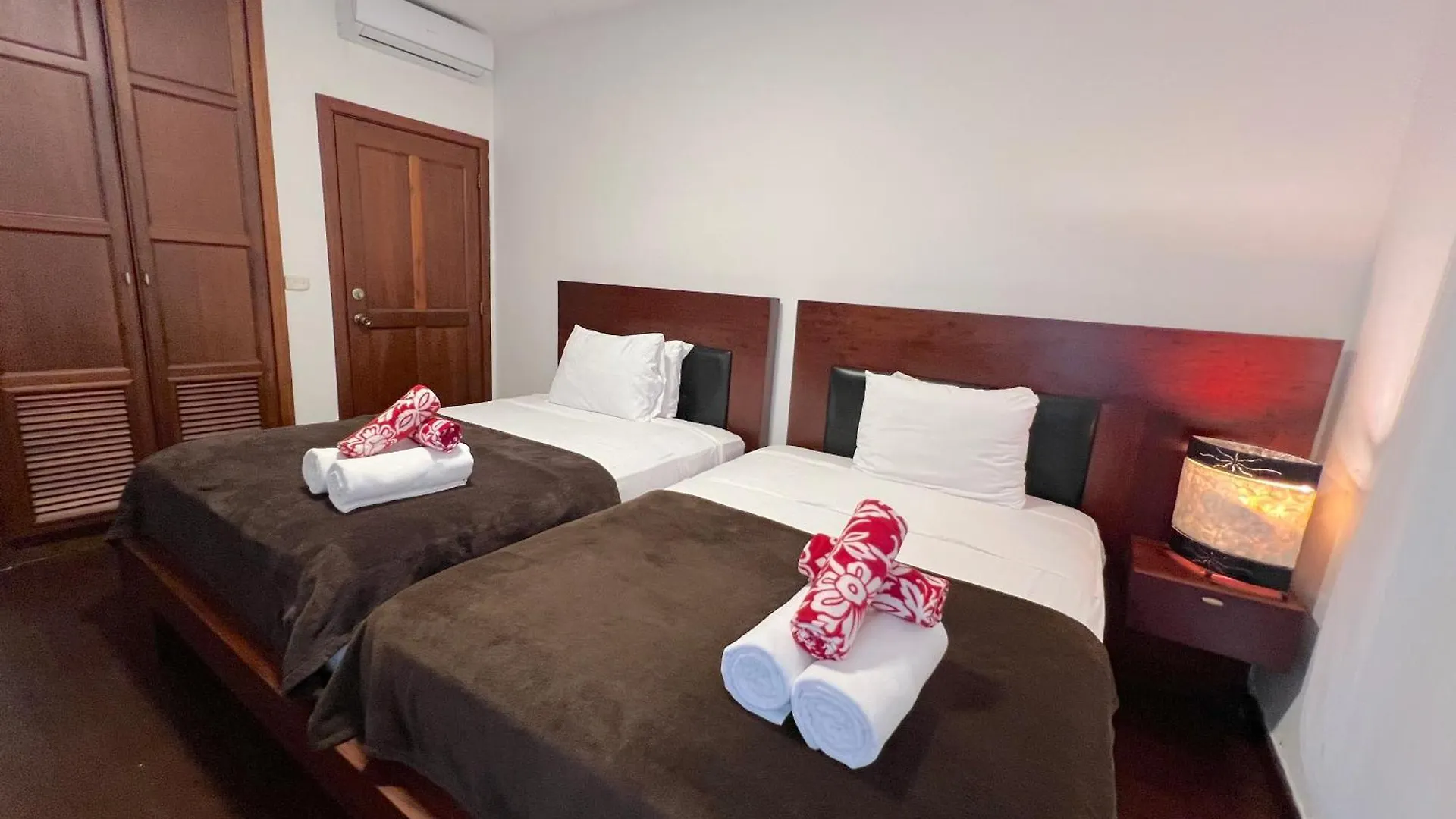Los Corales Villas And Suites - Beach Club, Spa, Restaurants Punta Cana 5*,